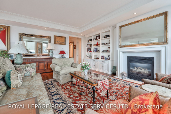 155 St Clair Ave W, Toronto