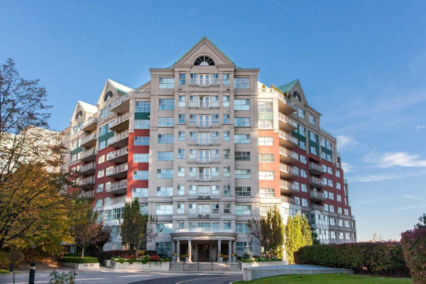 18 Concorde Pl, Toronto