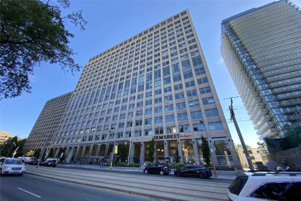 111 St Clair Ave W, Toronto