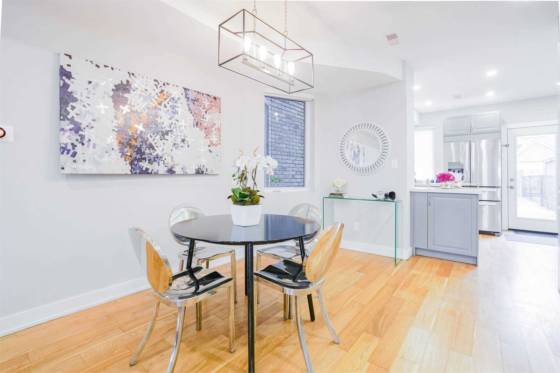 1216 Davenport Road