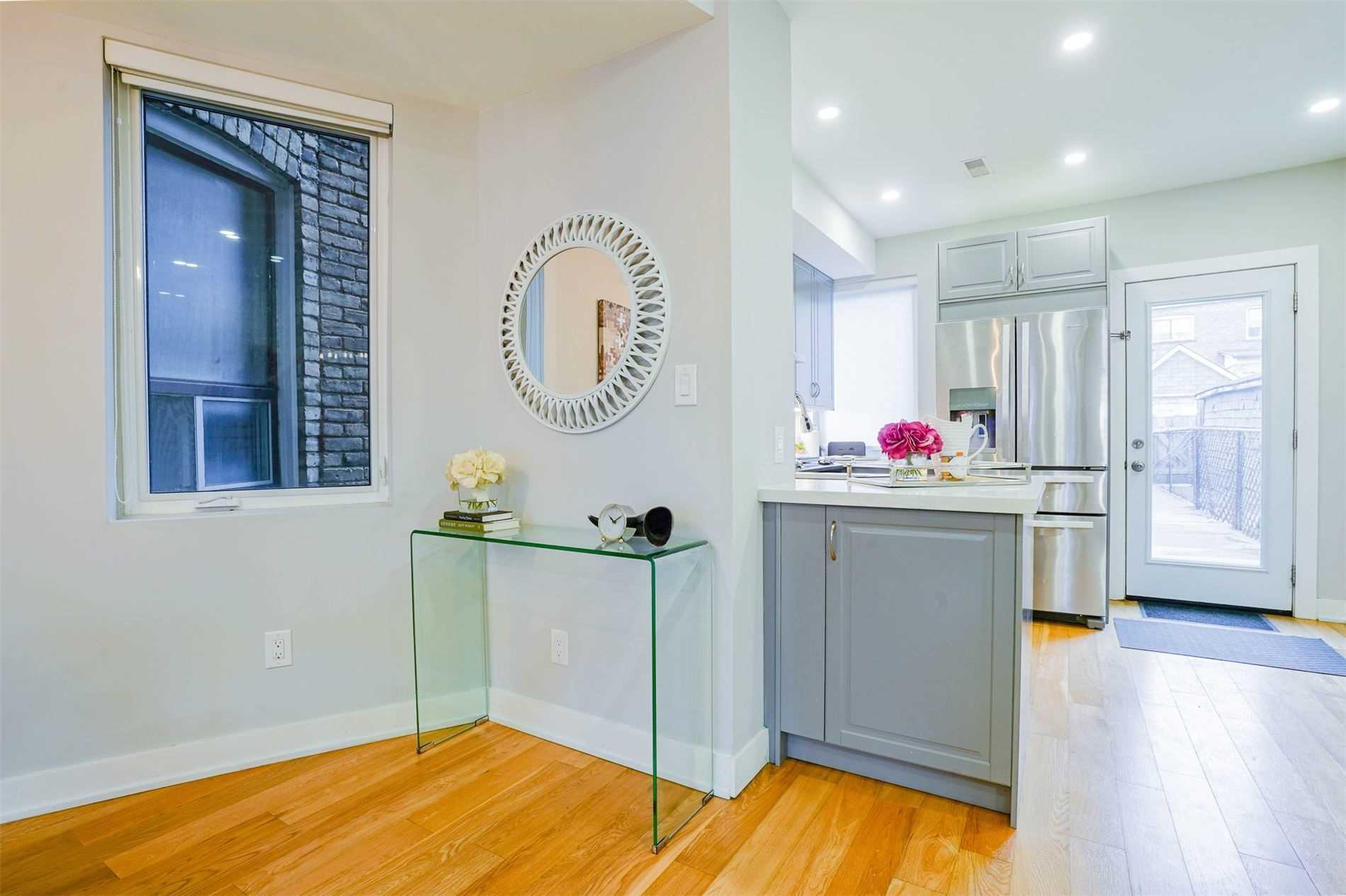 1216 Davenport Road