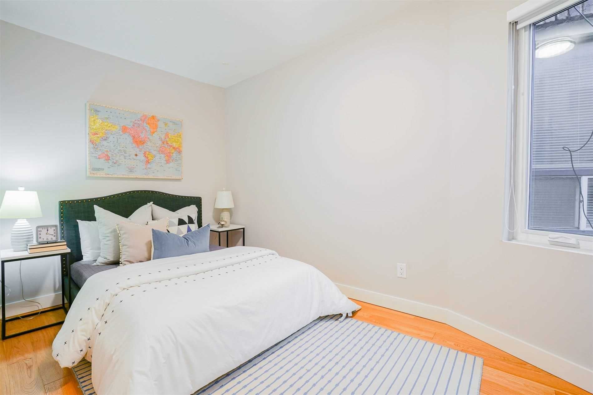 1216 Davenport Road