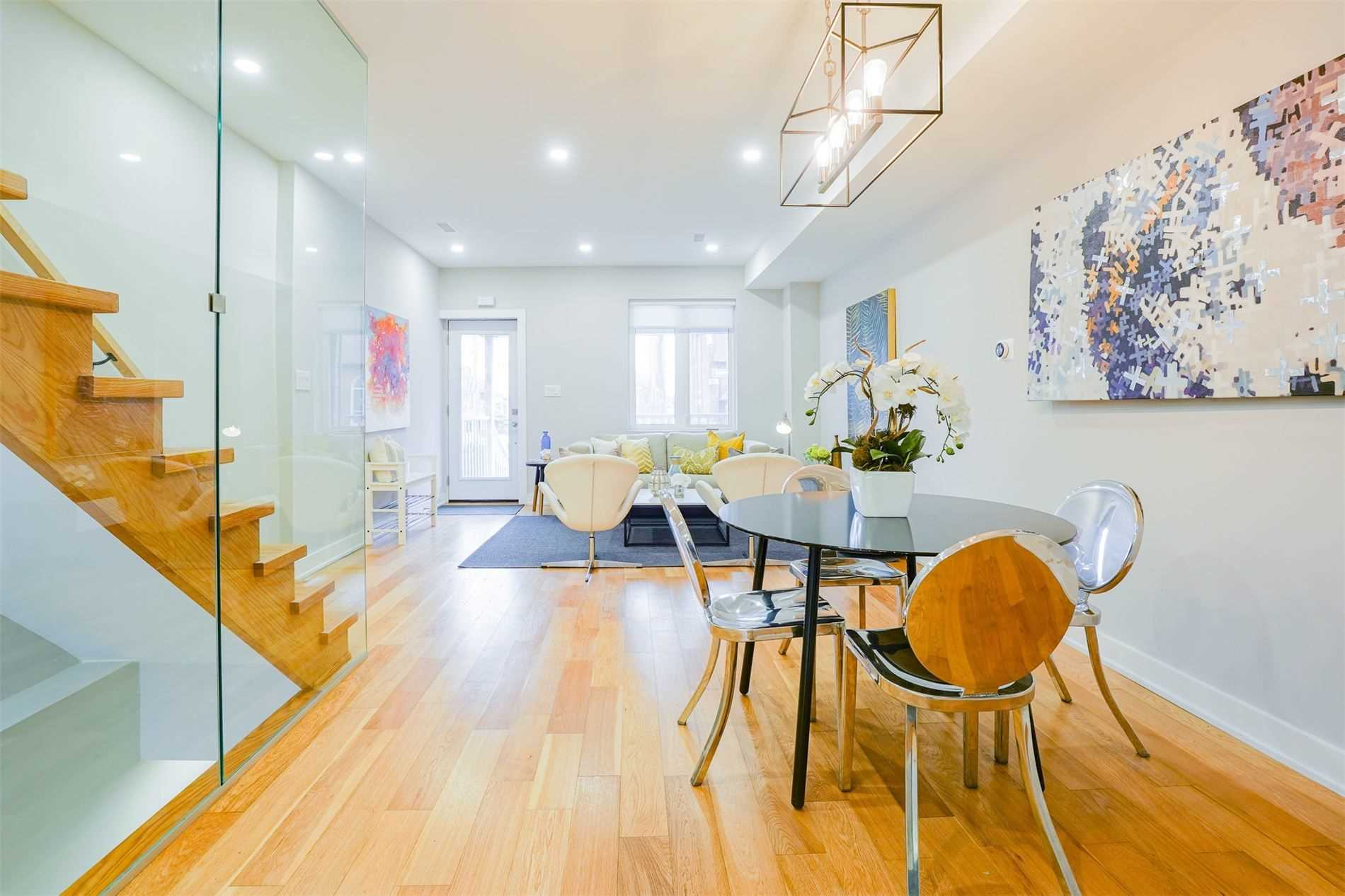 1216 Davenport Road