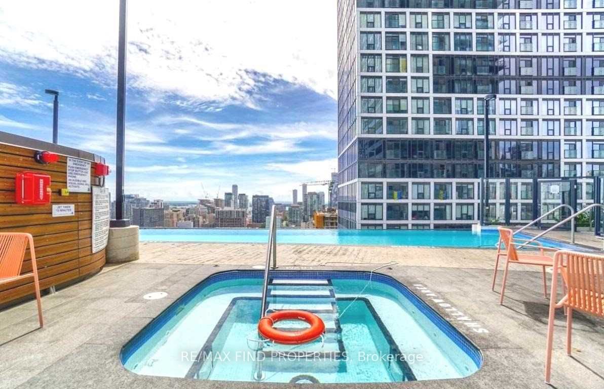 251 Jarvis St, #1503