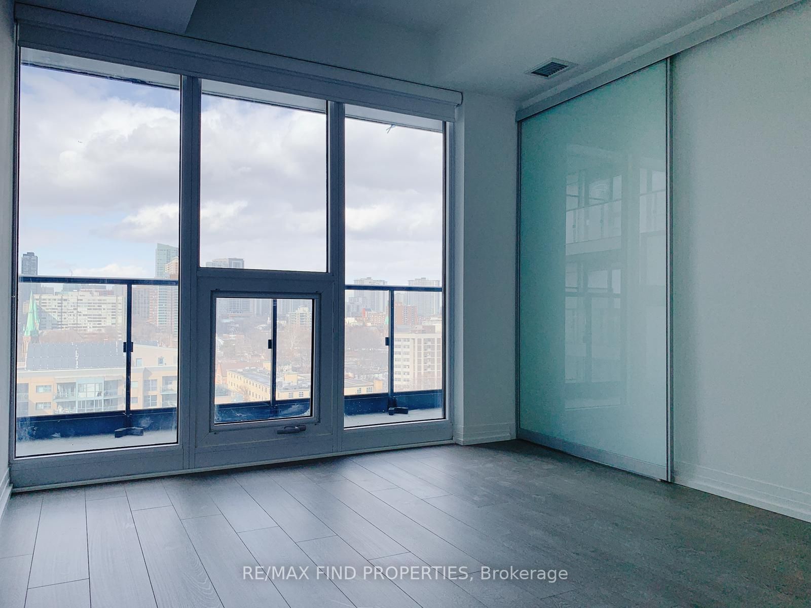 251 Jarvis St, #1503