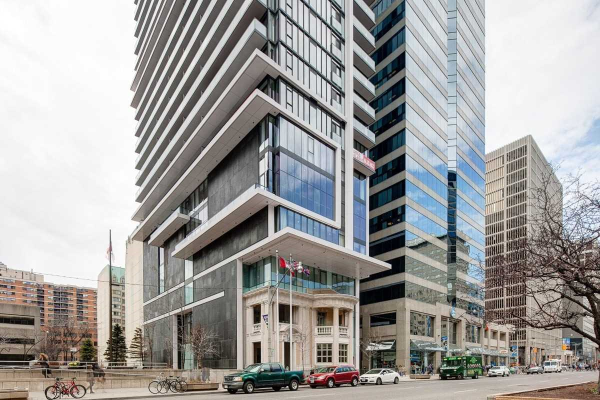 426 University Ave, Toronto