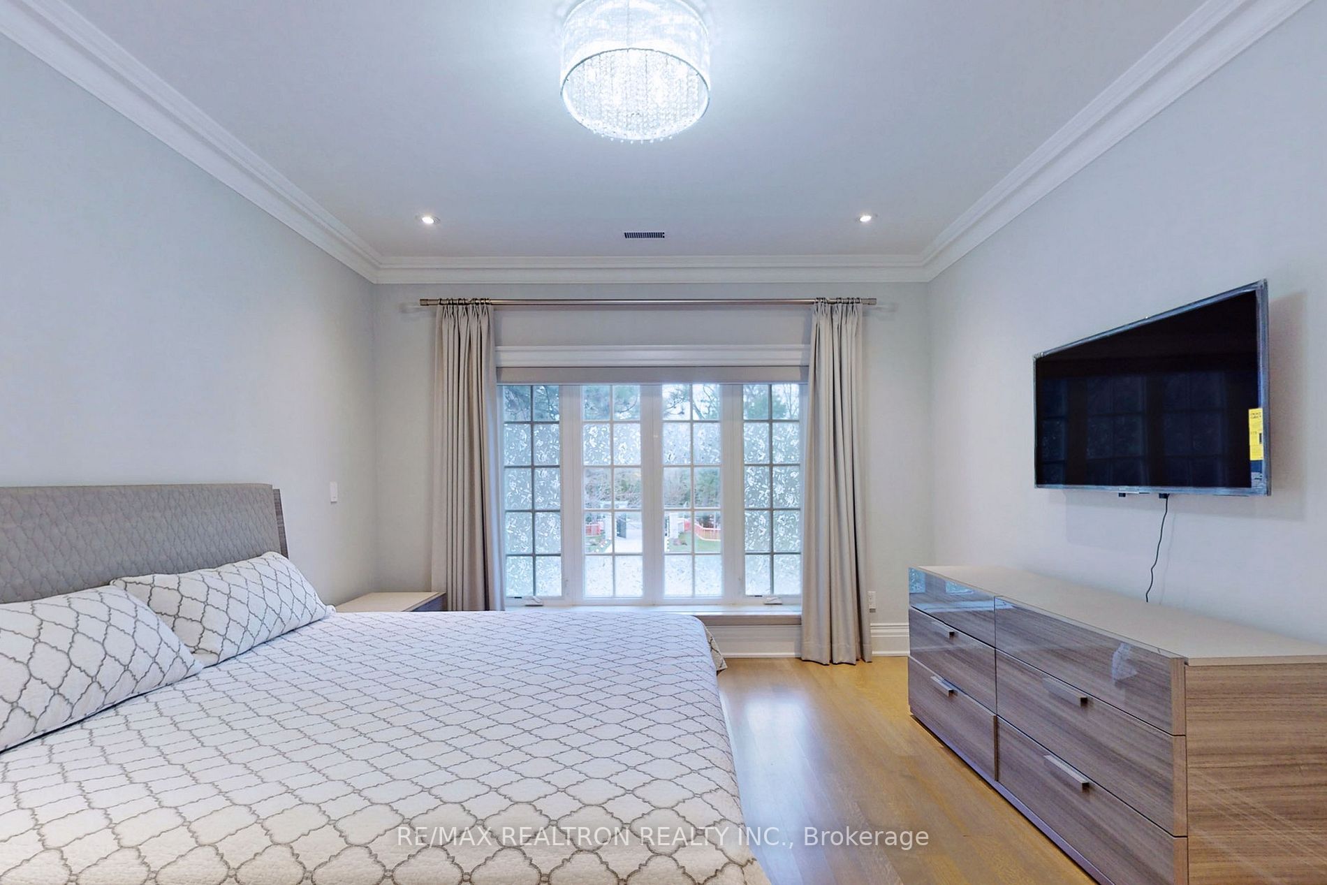 38 Park Lane Circ