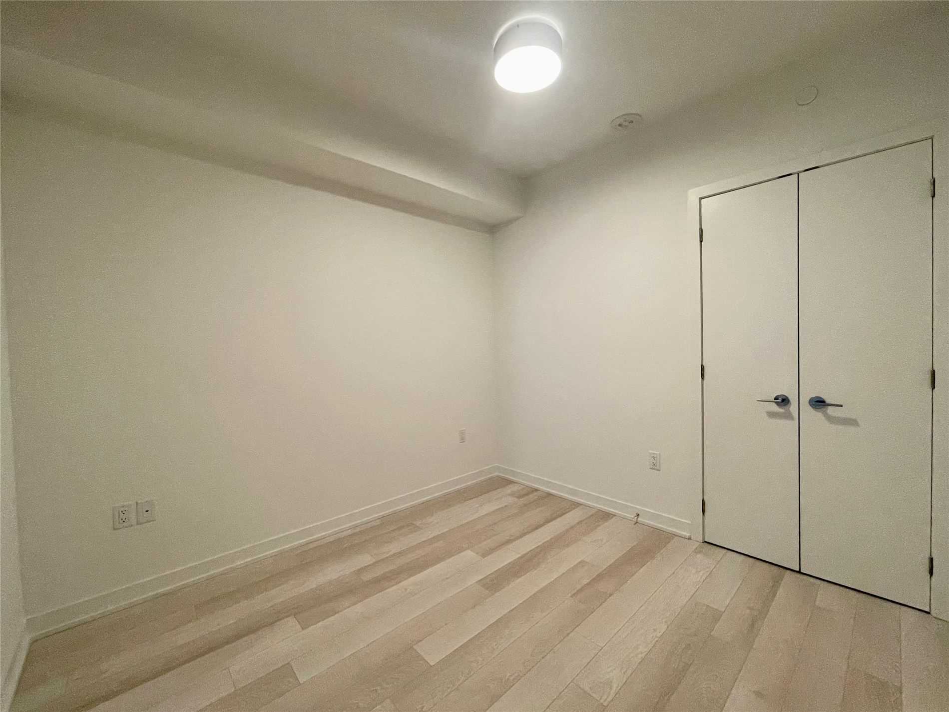 357 King Street W, #2005