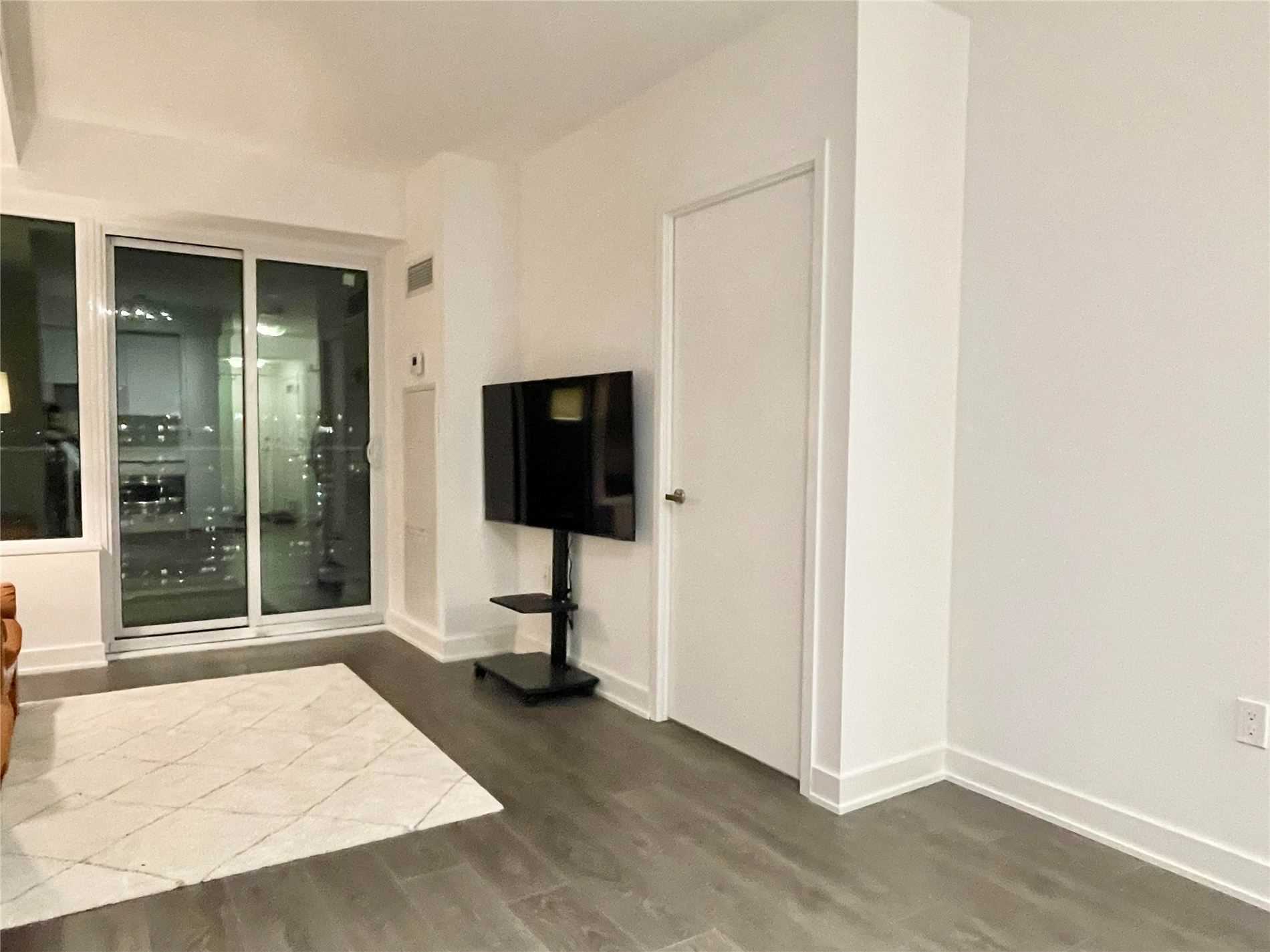 99 Broadway Avenue, #2711 Nt