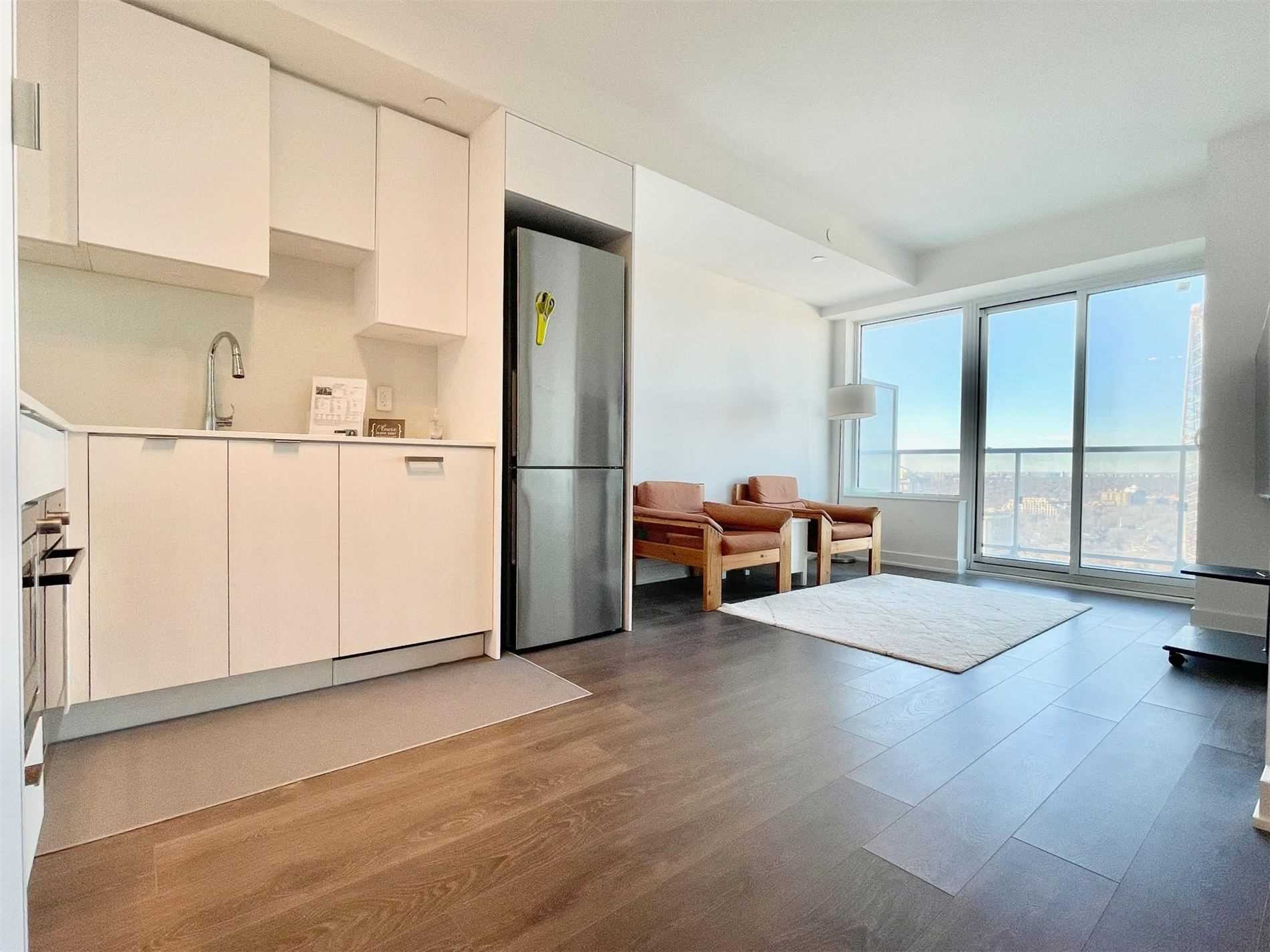 99 Broadway Avenue, #2711 Nt