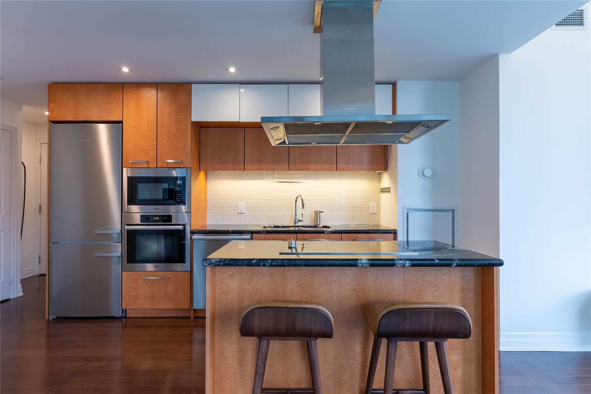 8 The Esplanade, #2811