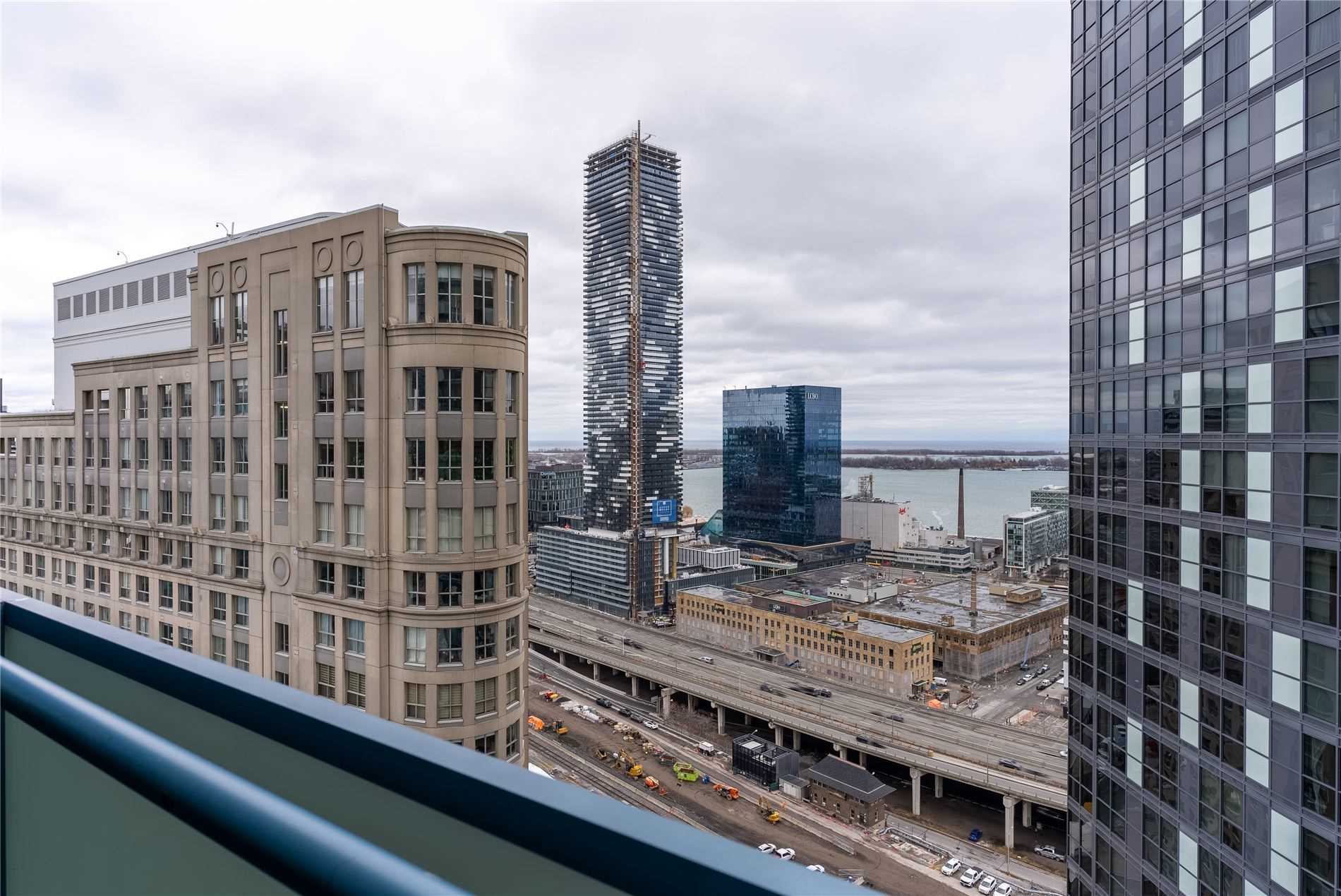 8 The Esplanade, #2811