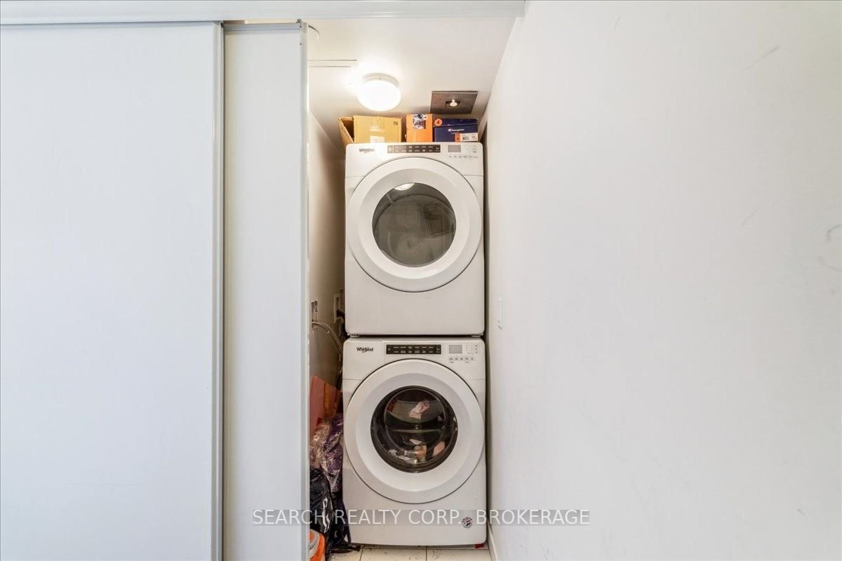 Listing C5908055 - Large Photo # 24