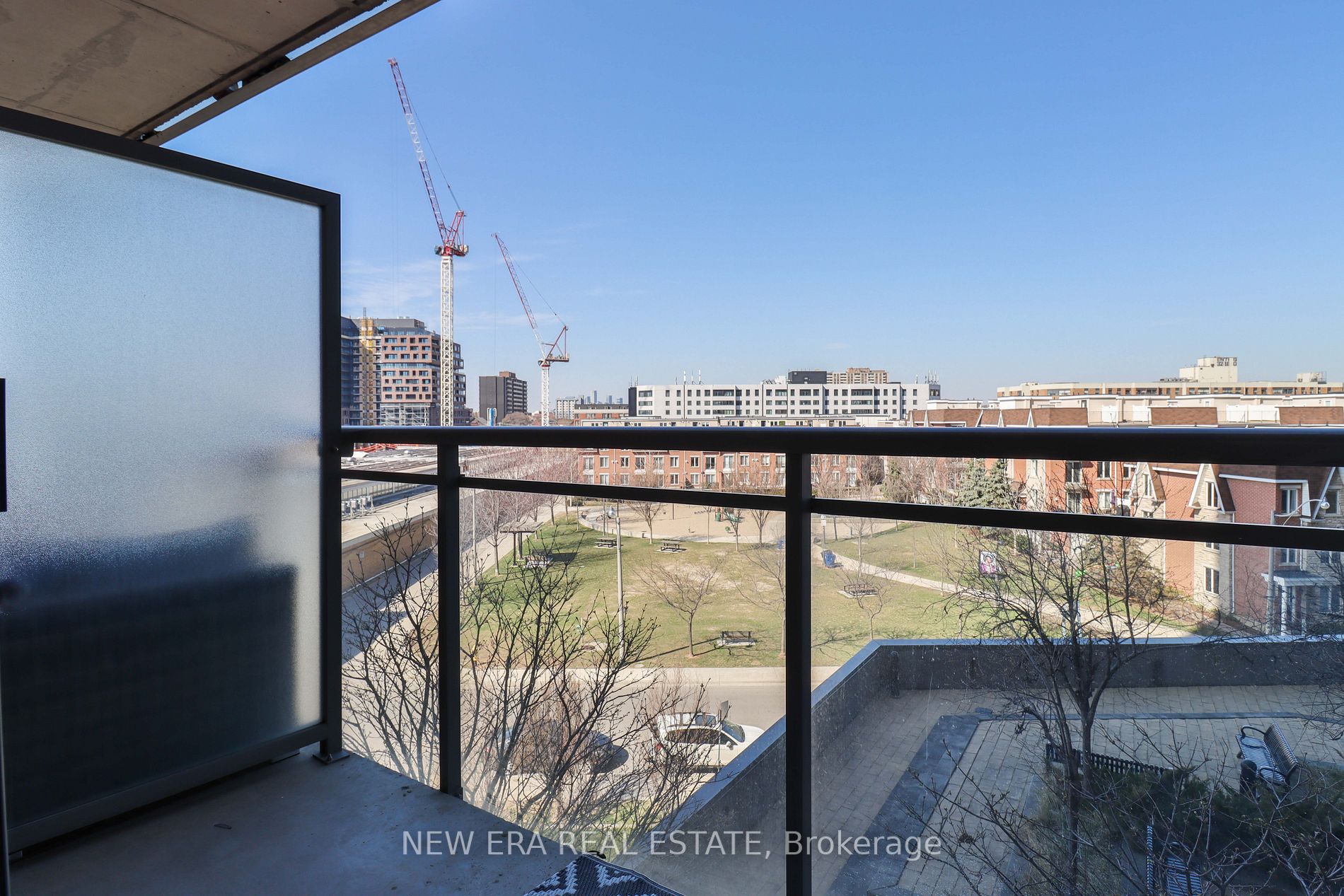 Listing C5908644 - Large Photo # 6