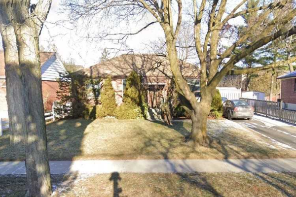 26 Kenton Dr, Toronto