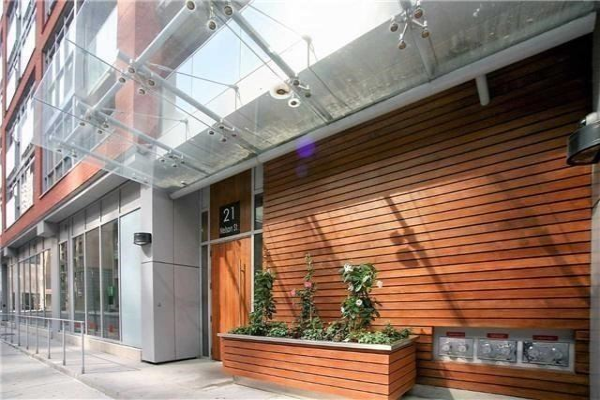 21 Nelson St, Toronto