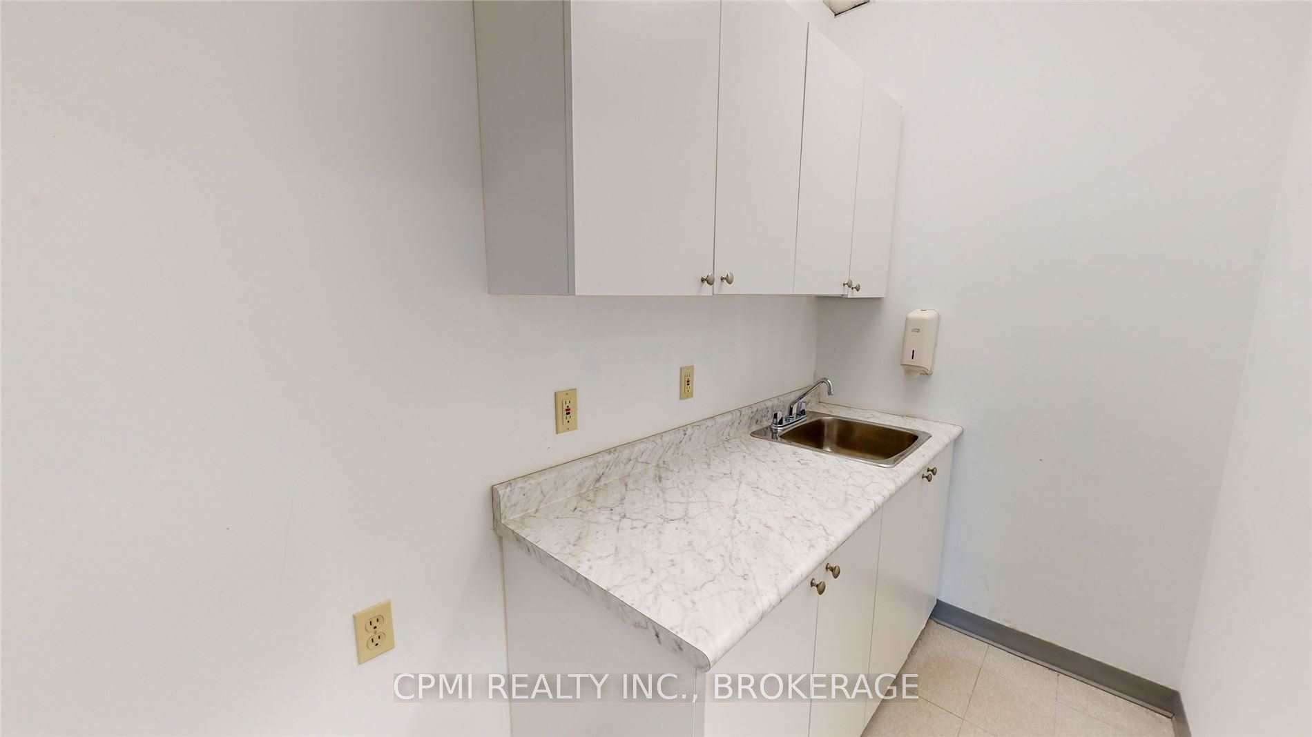 1500 Don Mills Rd, #704