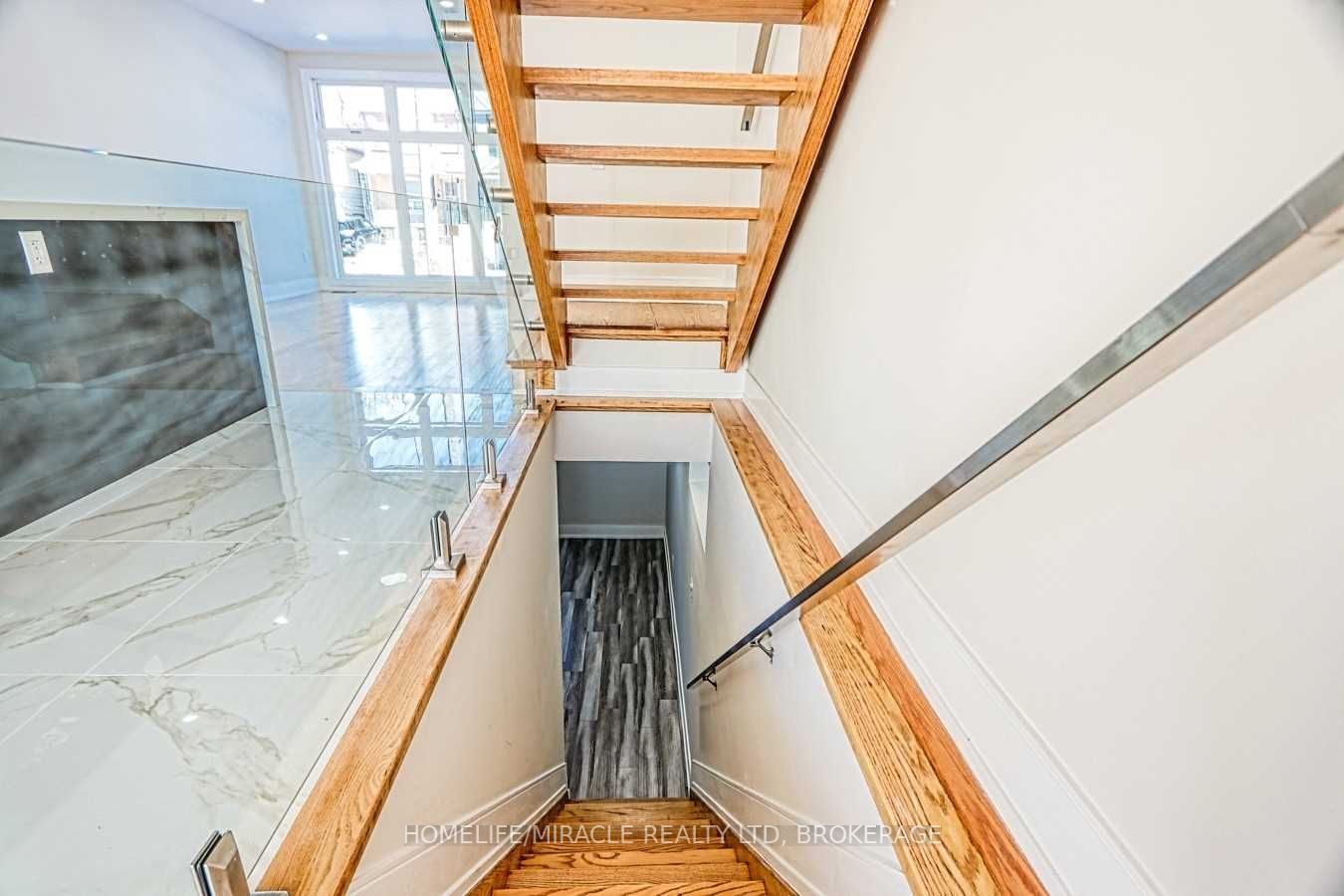 30 Rockvale Ave
