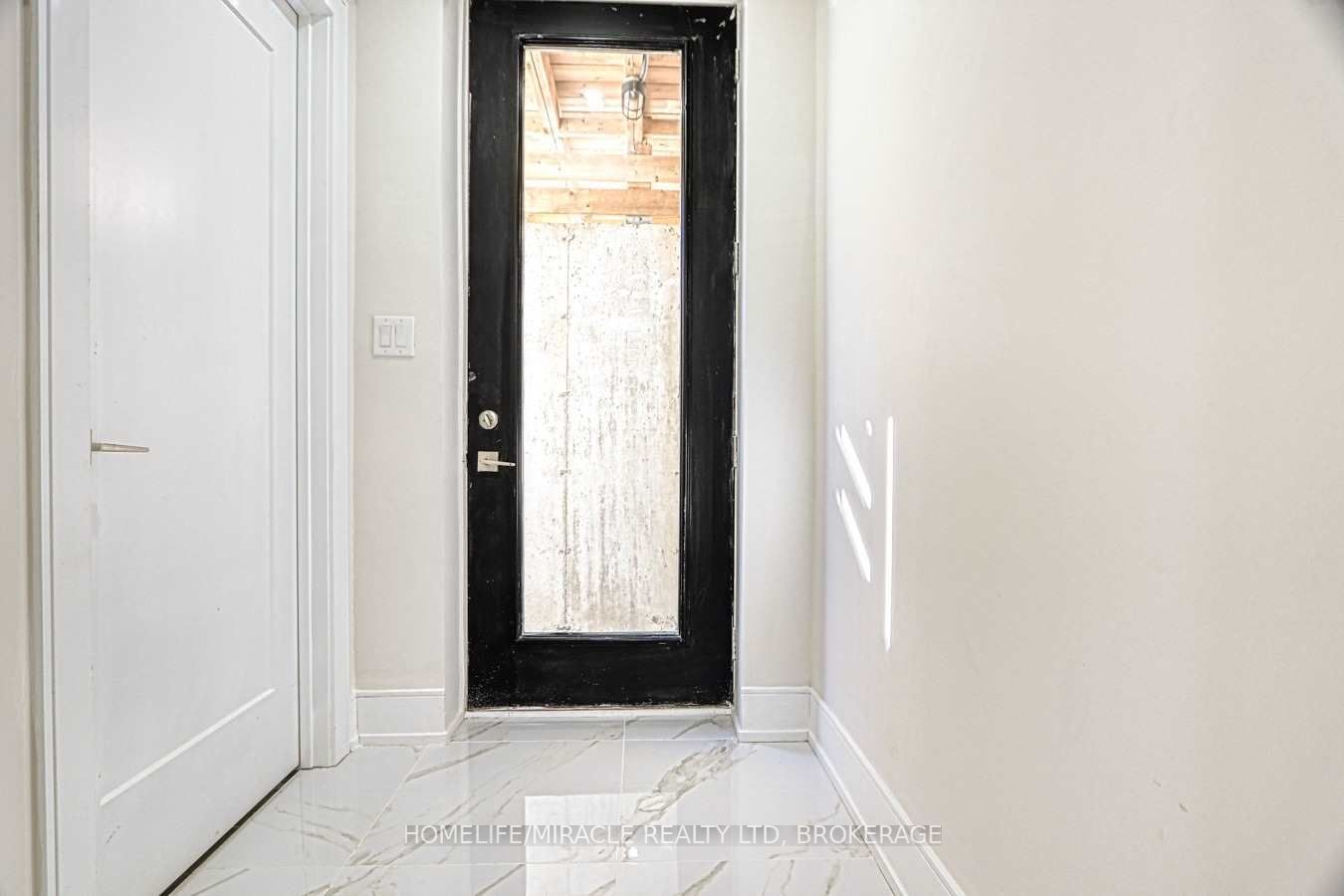 30 Rockvale Ave