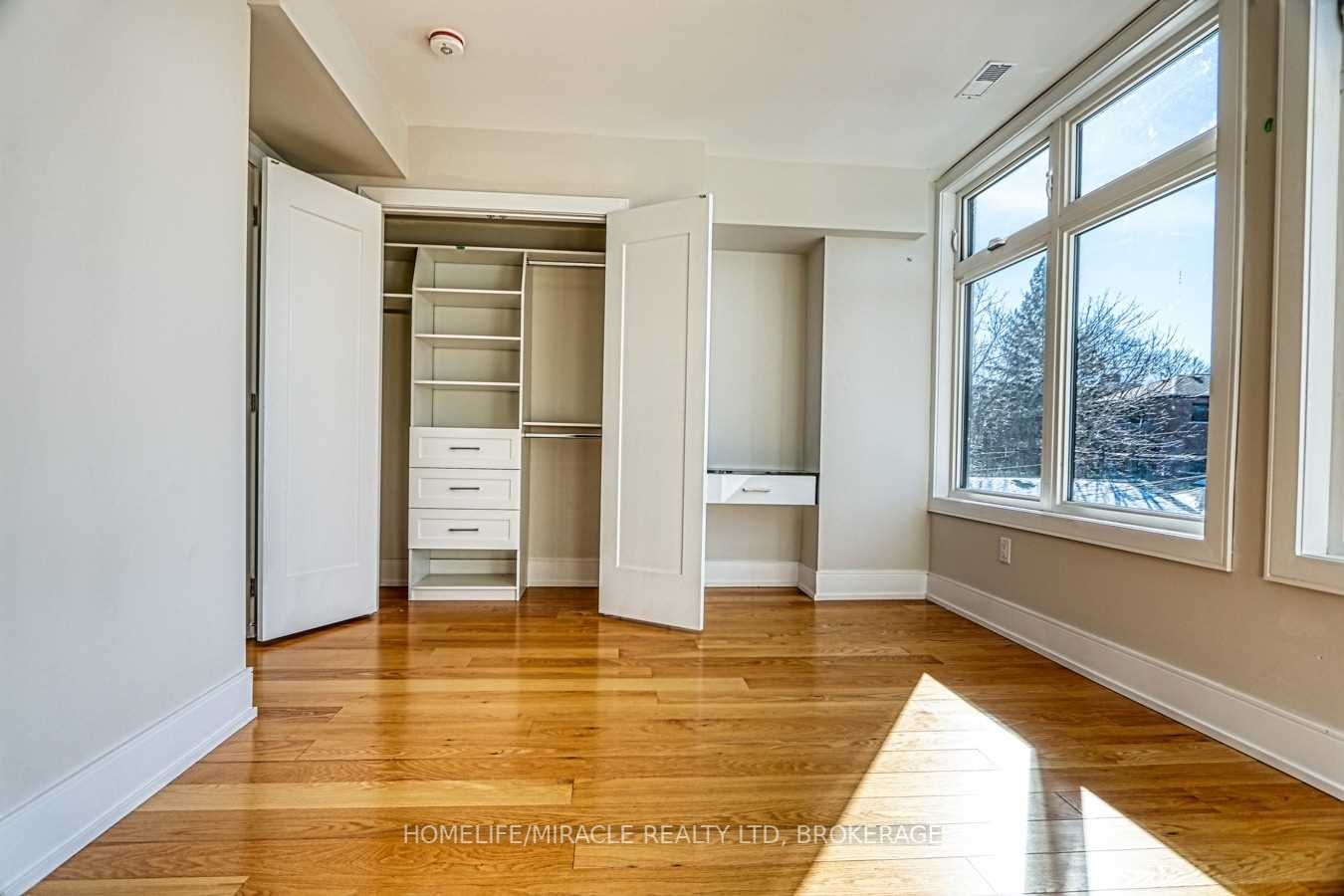 30 Rockvale Ave