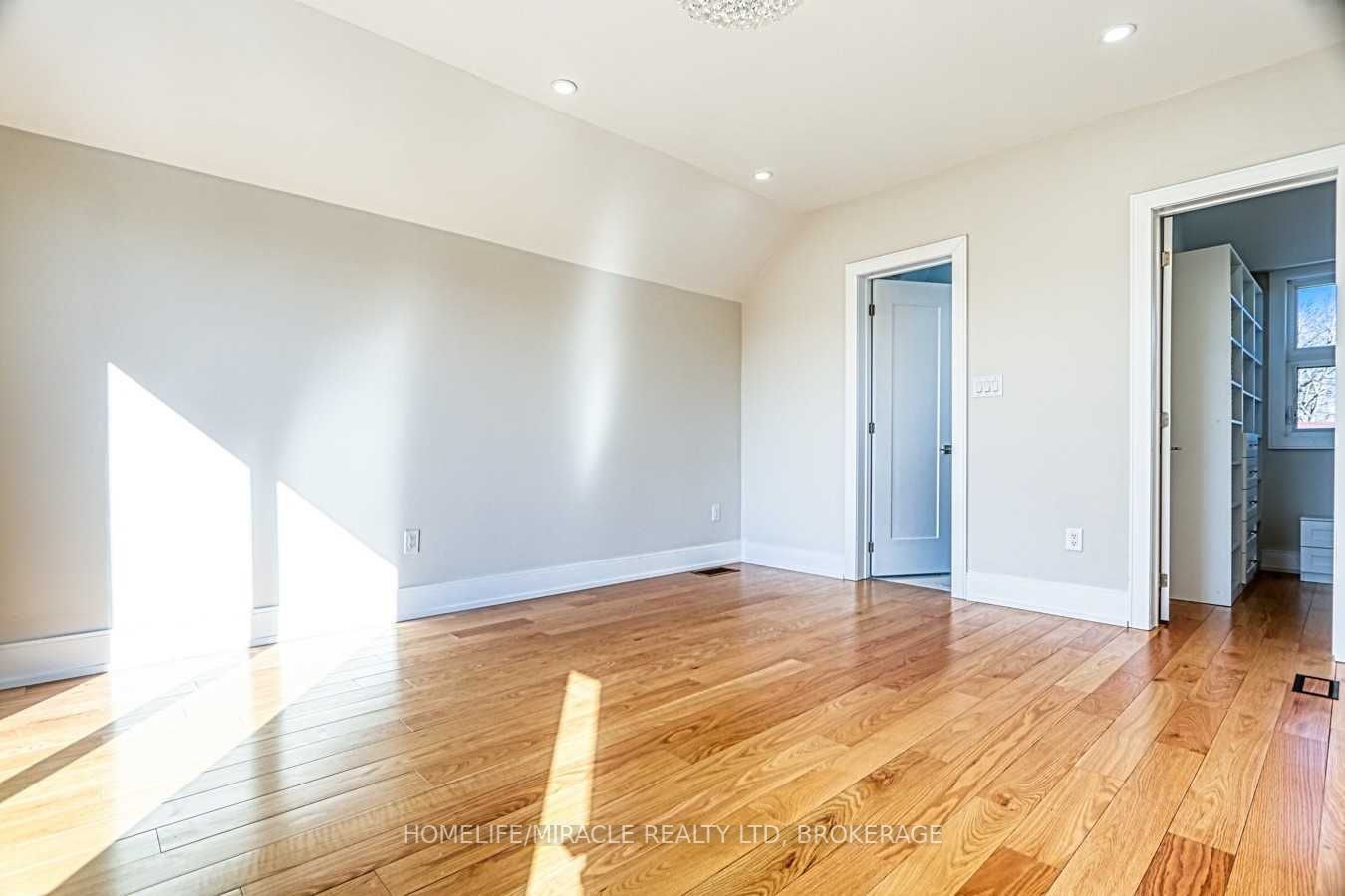 30 Rockvale Ave