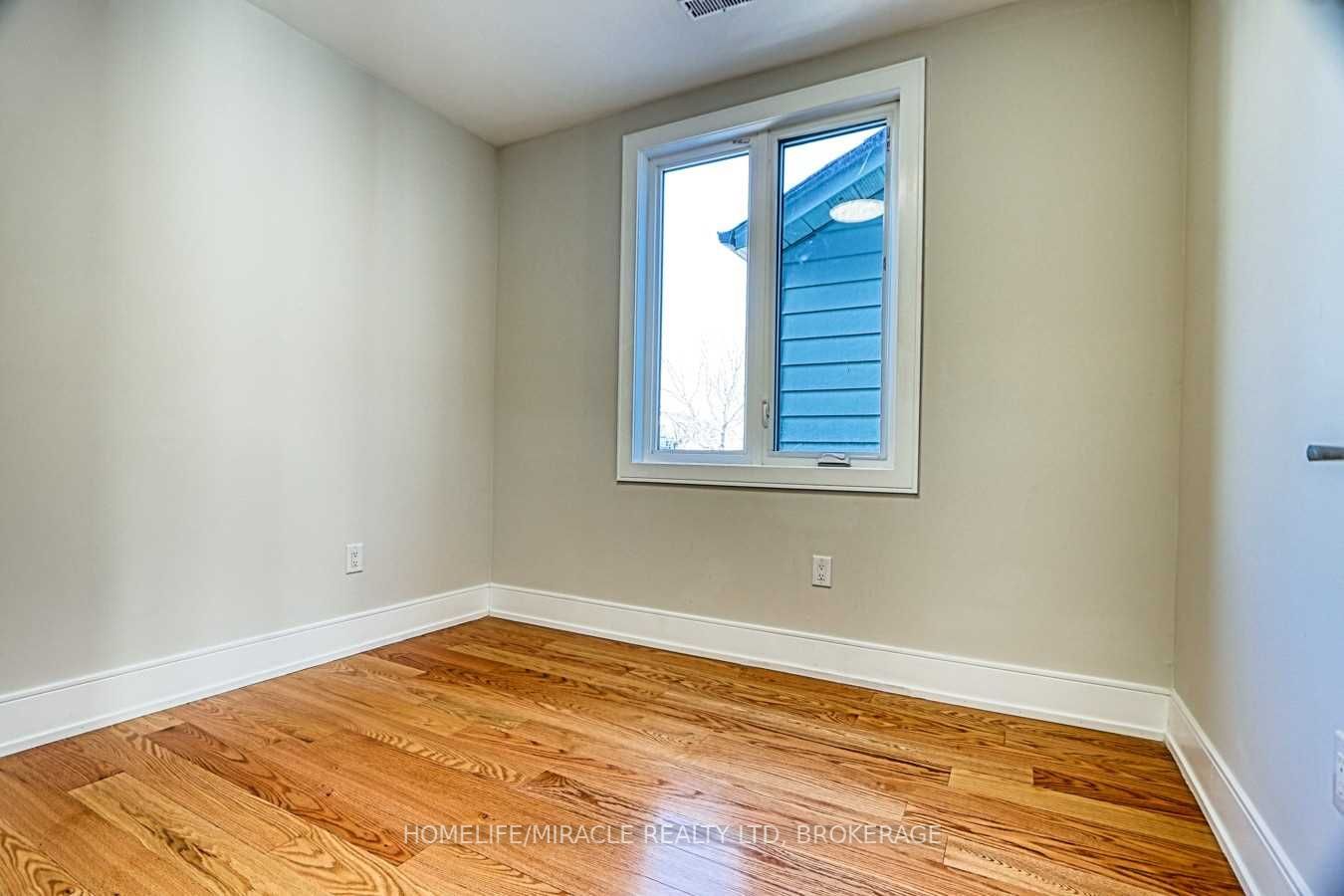 30 Rockvale Ave