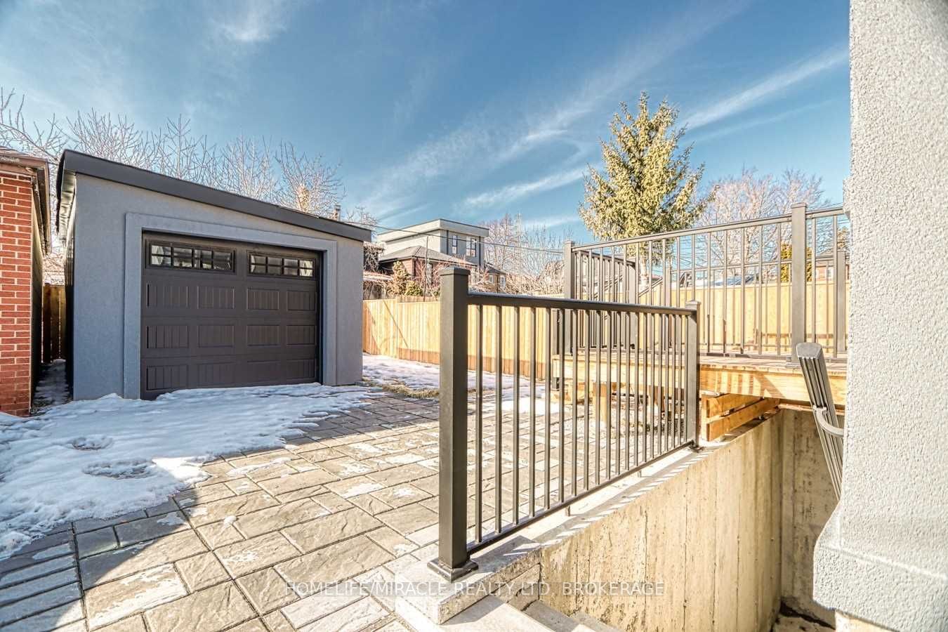 30 Rockvale Ave
