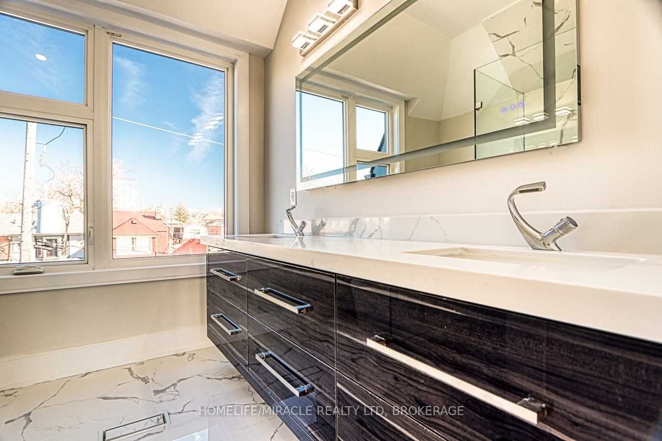 30 Rockvale Ave