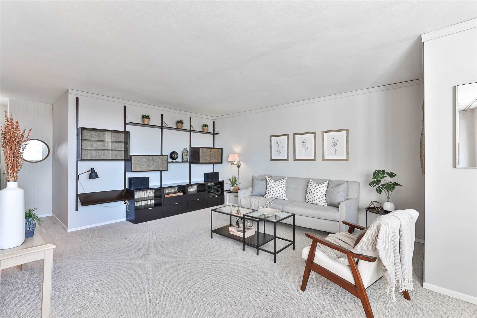 20 Forest Manor Rd, #1008