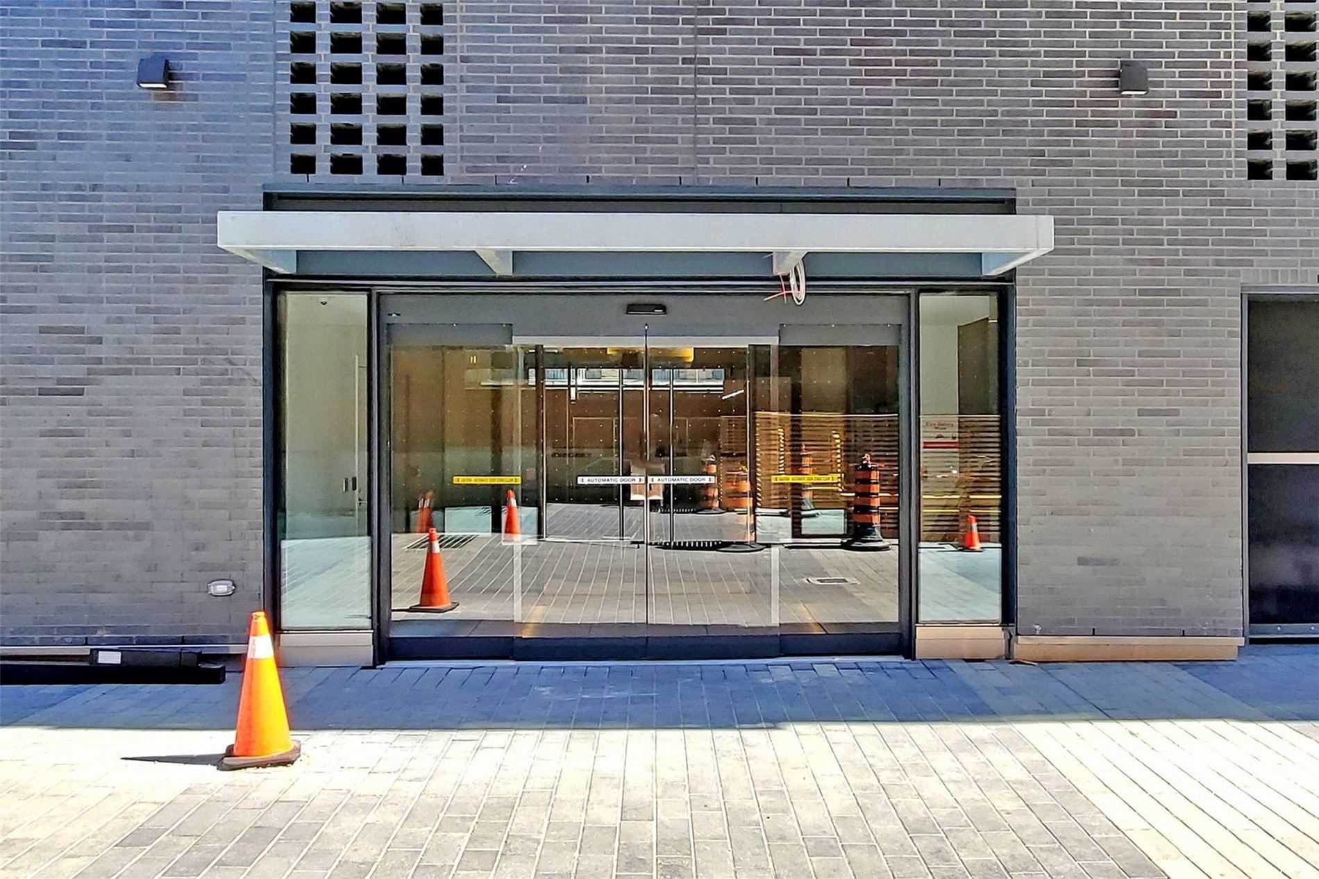 158 Front Street E #816