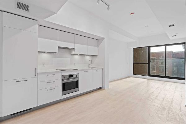 33 Frederick Todd Way, Toronto