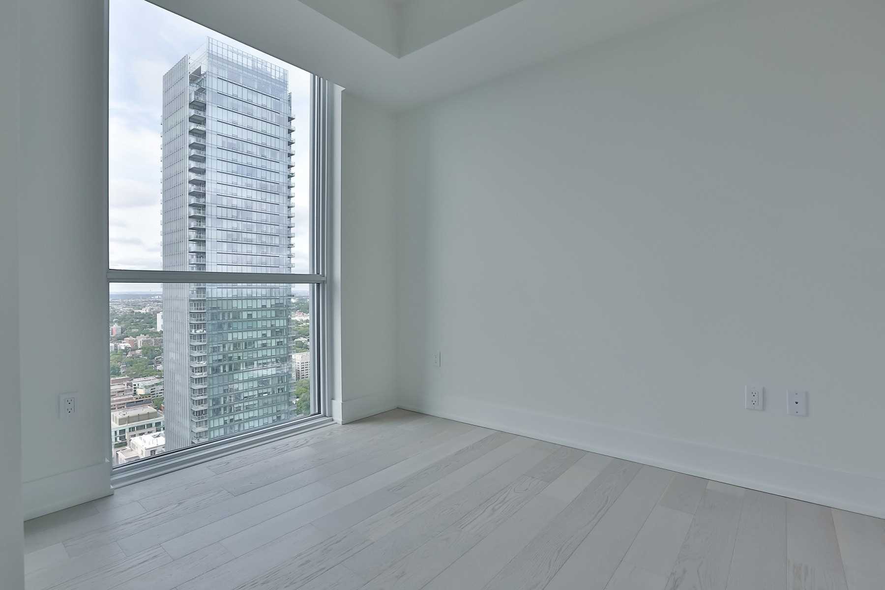 1 Yorkville Ave, #4101