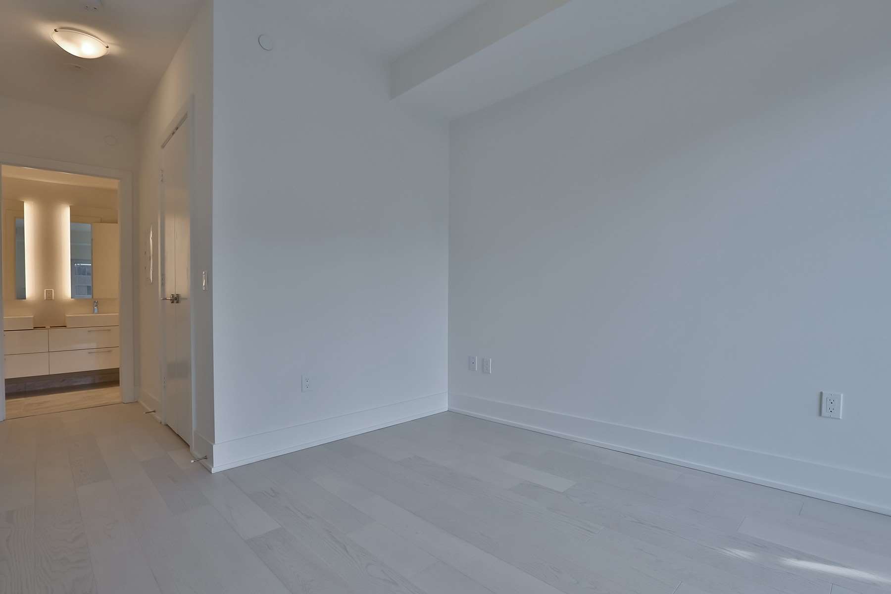 1 Yorkville Ave, #4101