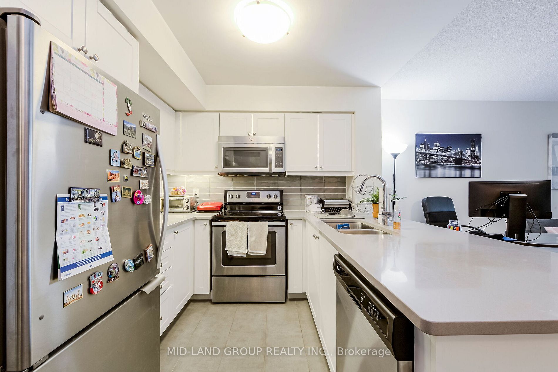 25 Lower Simcoe St, #1128