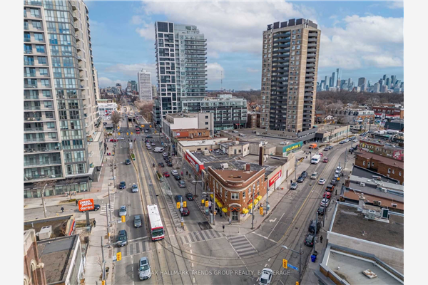 517 St. Clair Ave W, Toronto