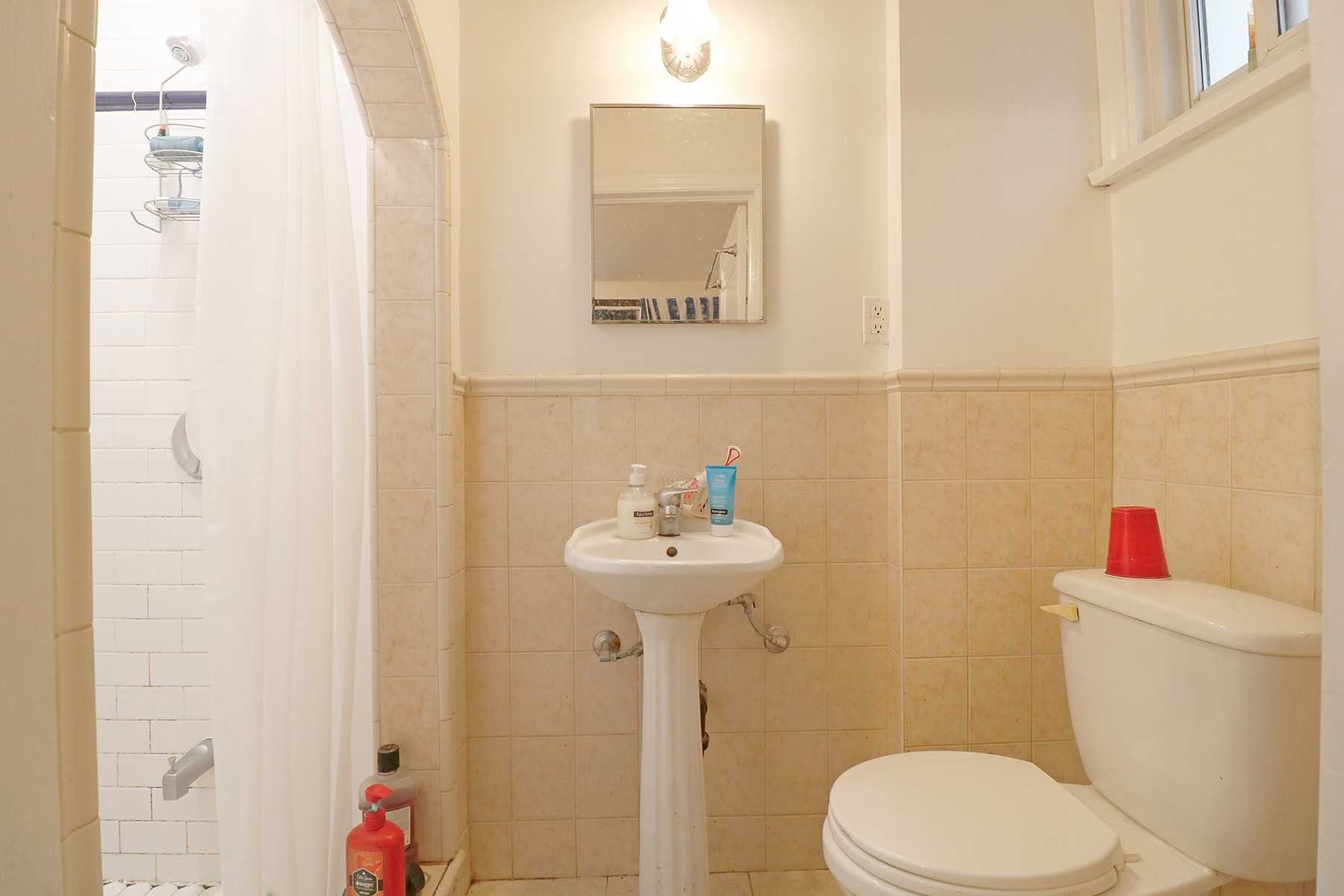 6 Poplar Plains Crescent, #Main