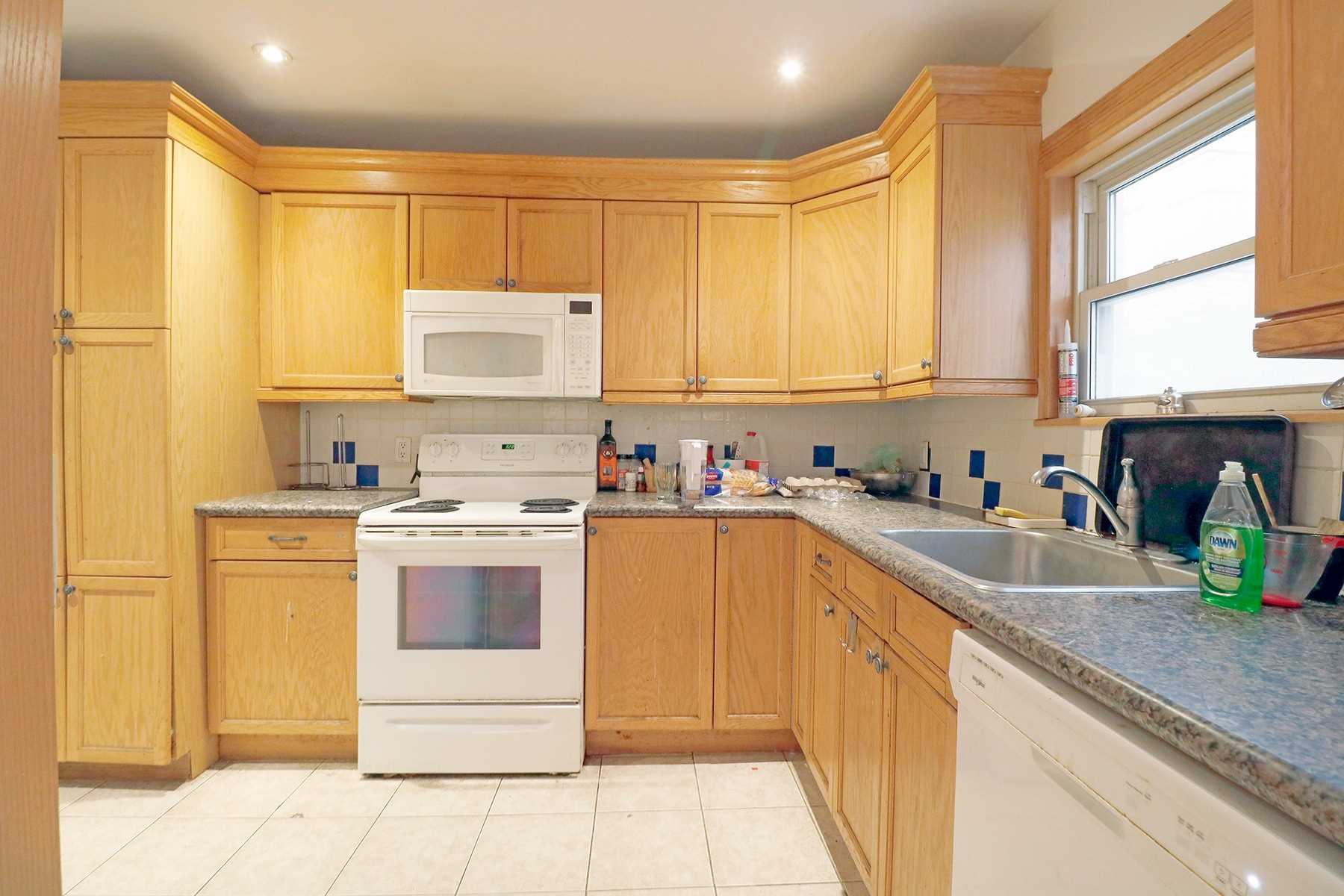 6 Poplar Plains Crescent, #Main