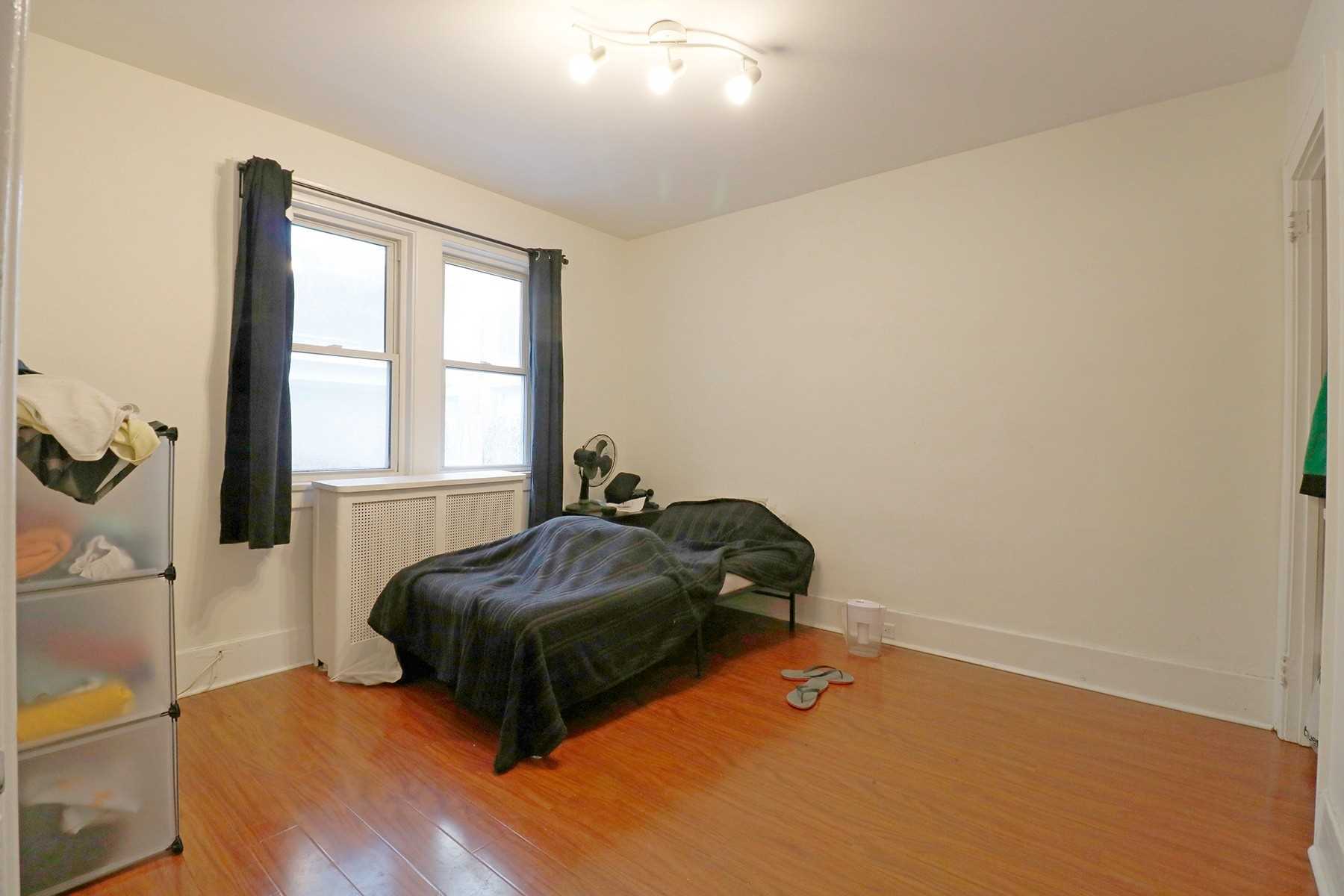 6 Poplar Plains Crescent, #Main
