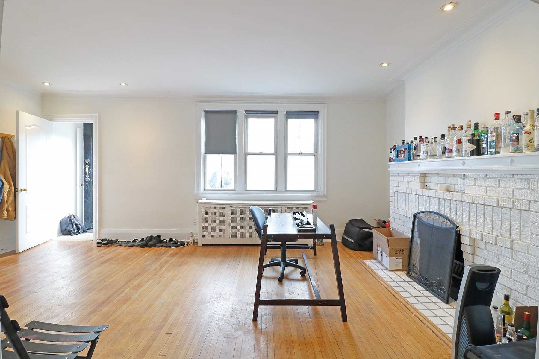 6 Poplar Plains Crescent, #Main
