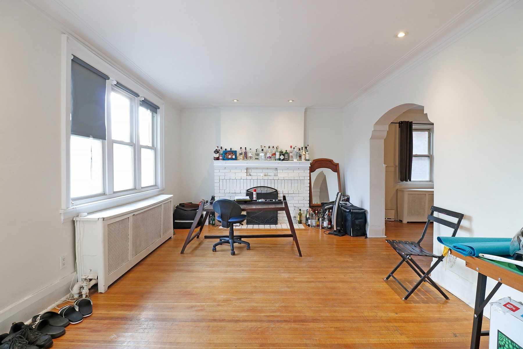 6 Poplar Plains Crescent, #Main