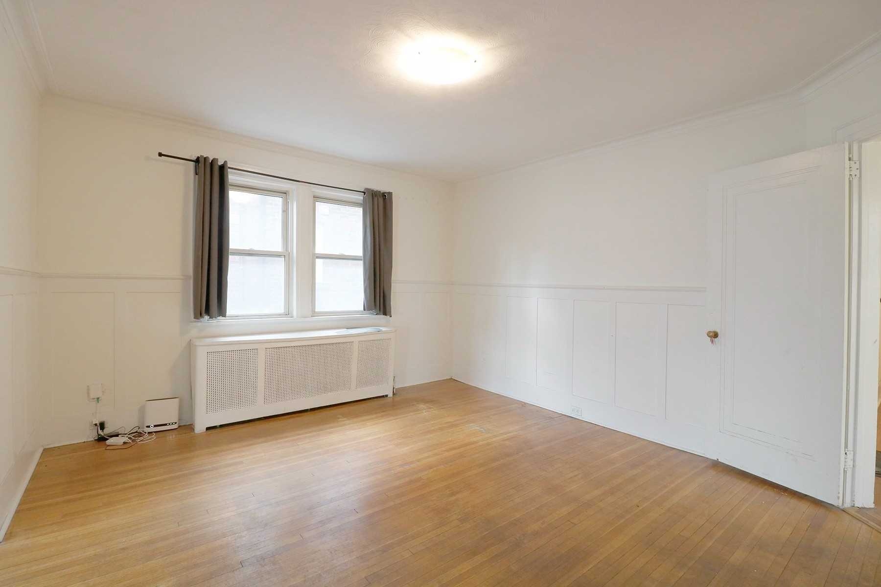 6 Poplar Plains Crescent, #Main