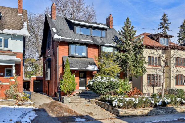 52 Oriole Gdns, Toronto