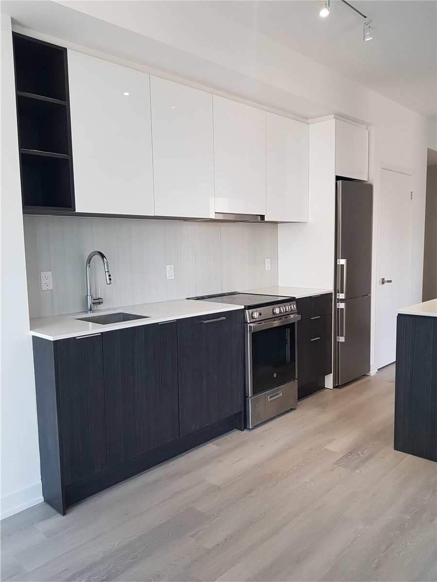31 Tippett Rd, #731