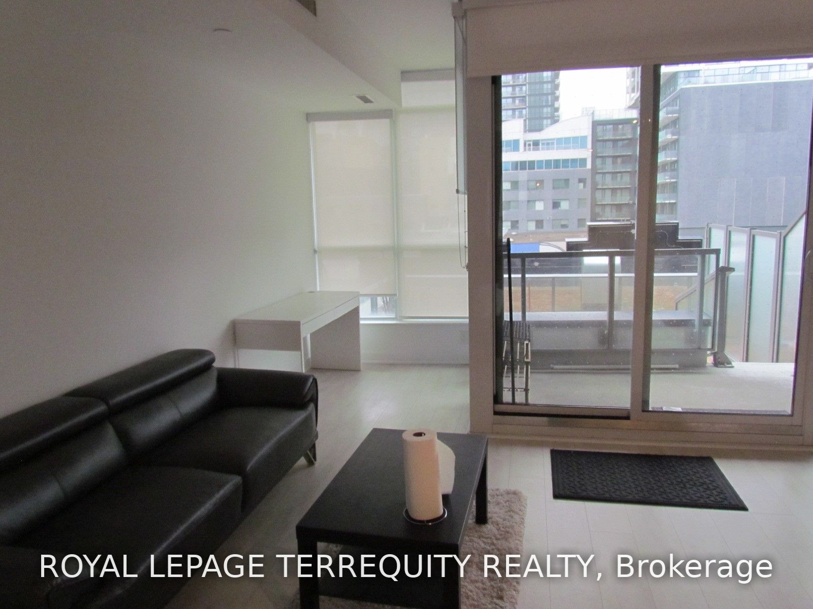 120 Parliament St, #421