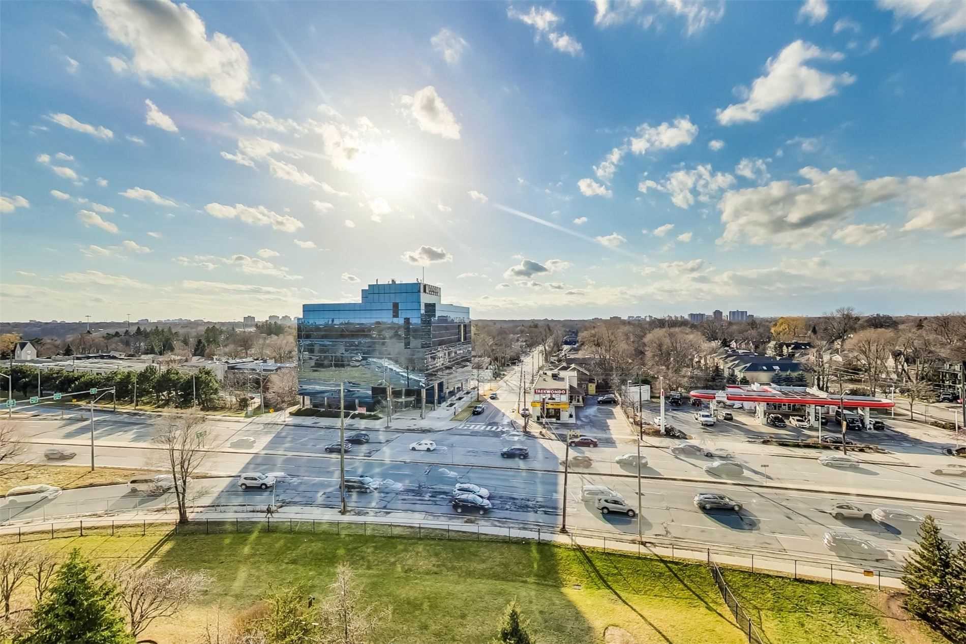 28 Harrison Garden Boulevard #906