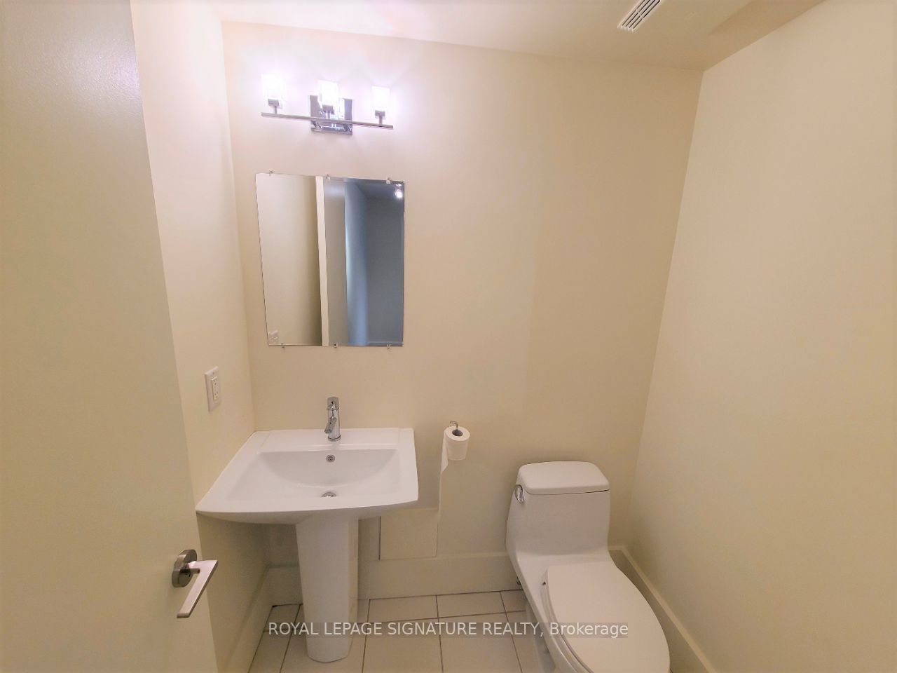 2603 Bathurst St, #601