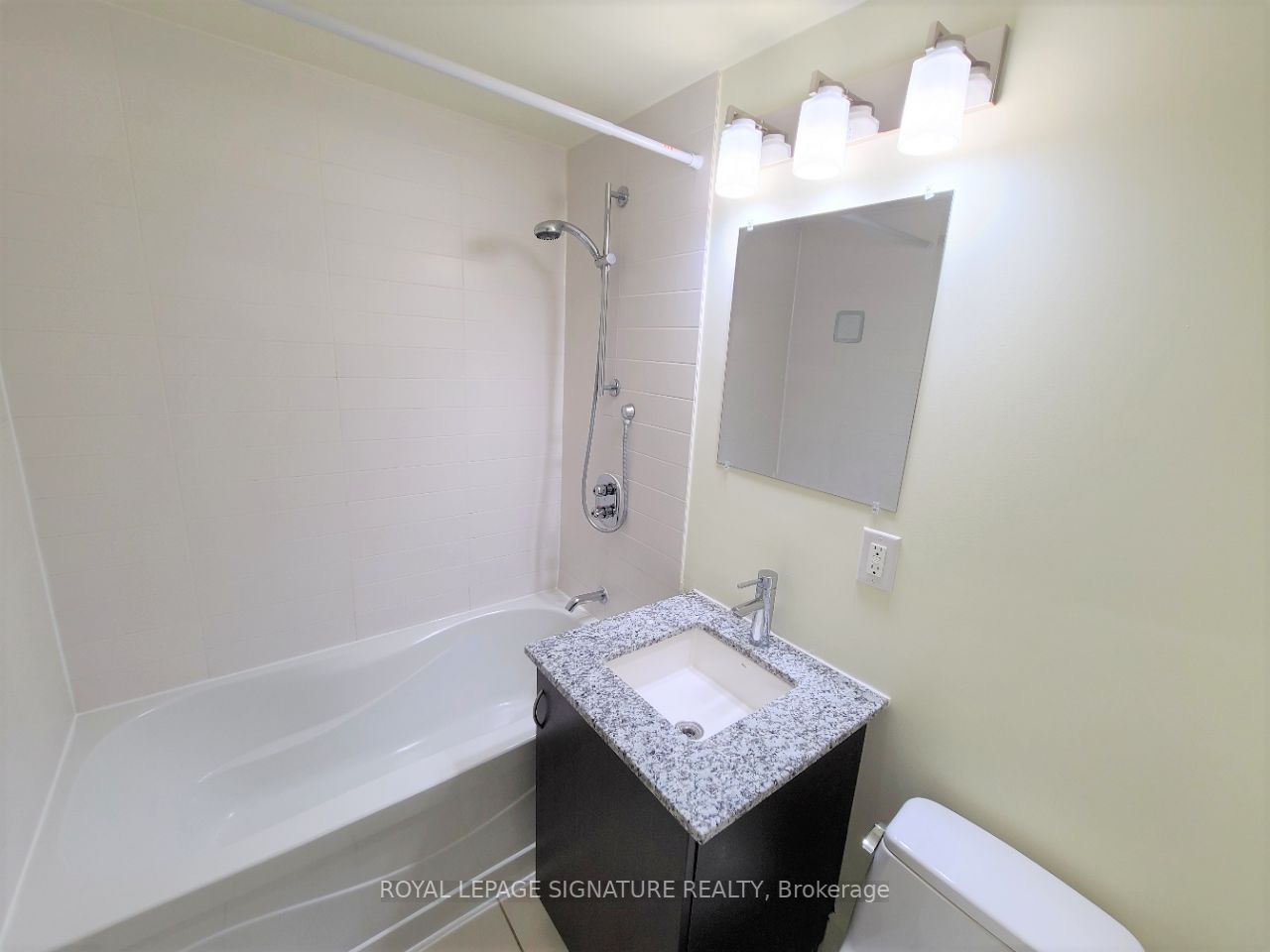 2603 Bathurst St, #601