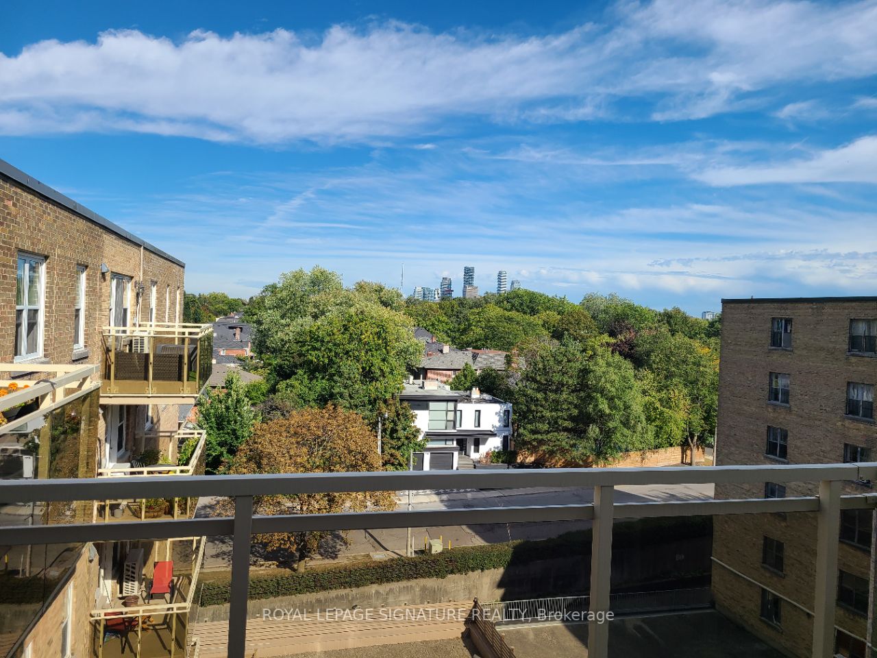 2603 Bathurst St, #601