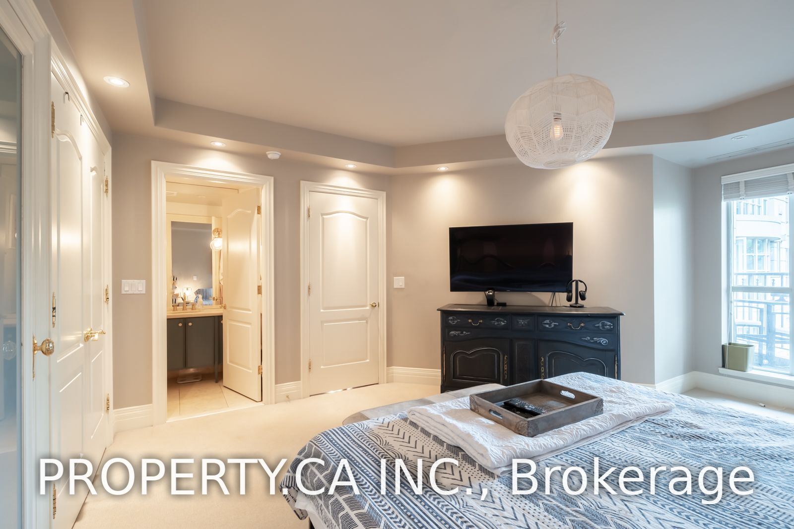 33 Delisle Ave, #201