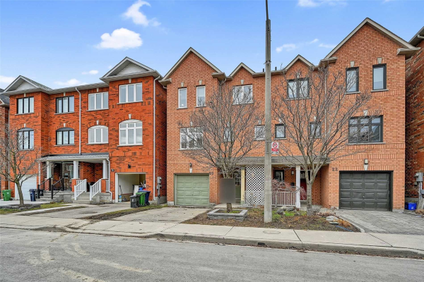 20 Minho Blvd, Toronto